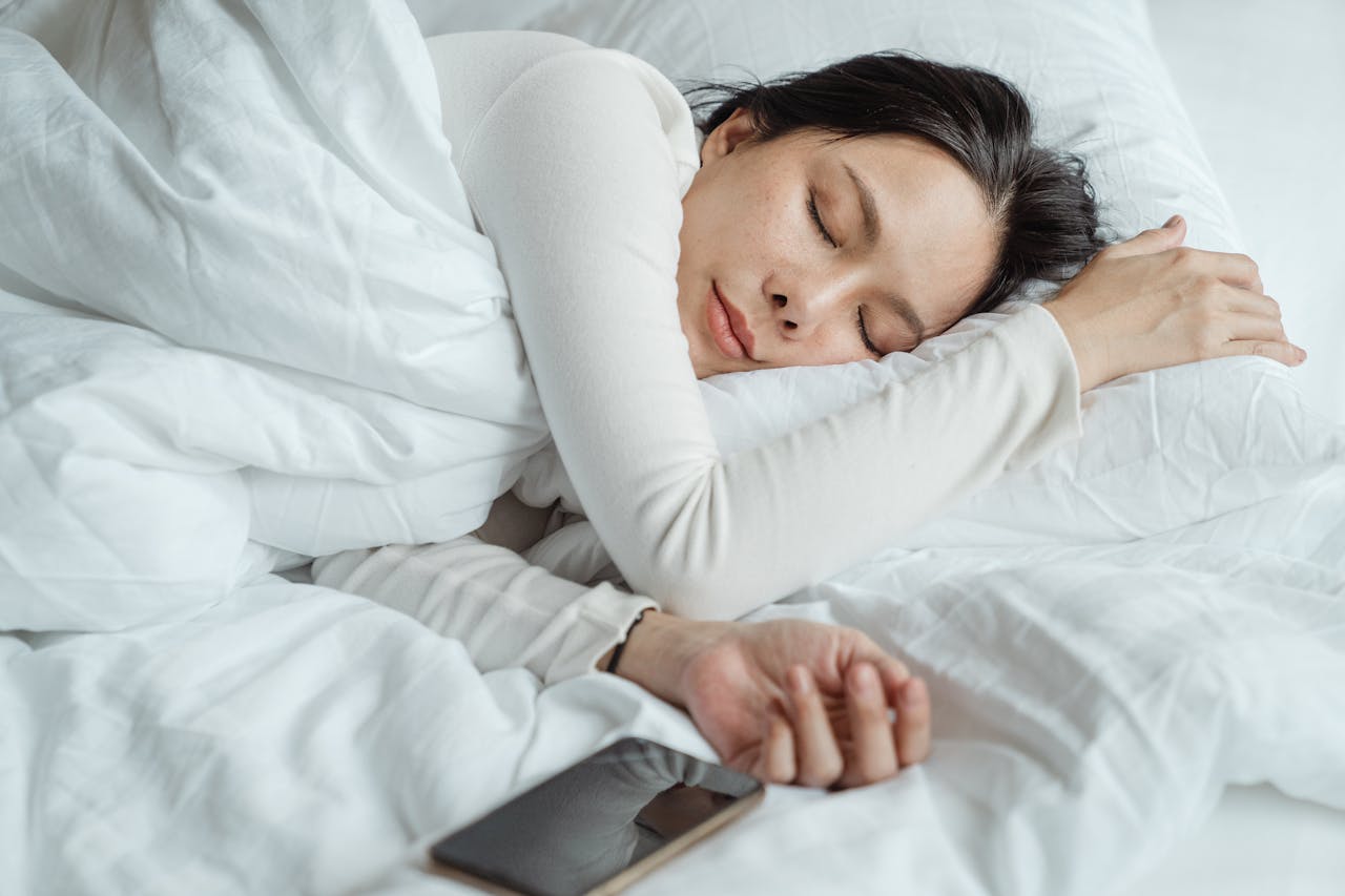 5 Super Foods to Support Healthy Sleep