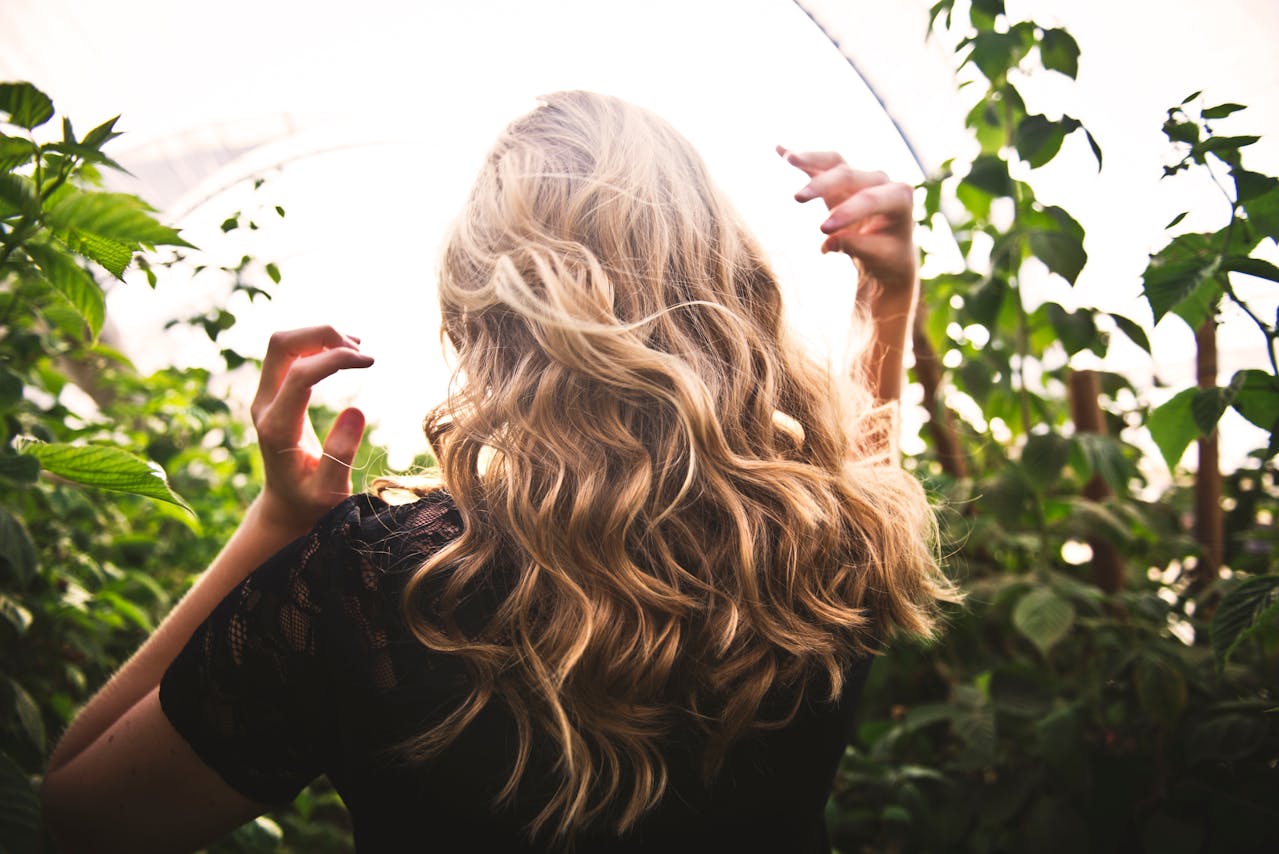 6 Vitamins & Supplements for Hair Growth That Experts Say Actually Work